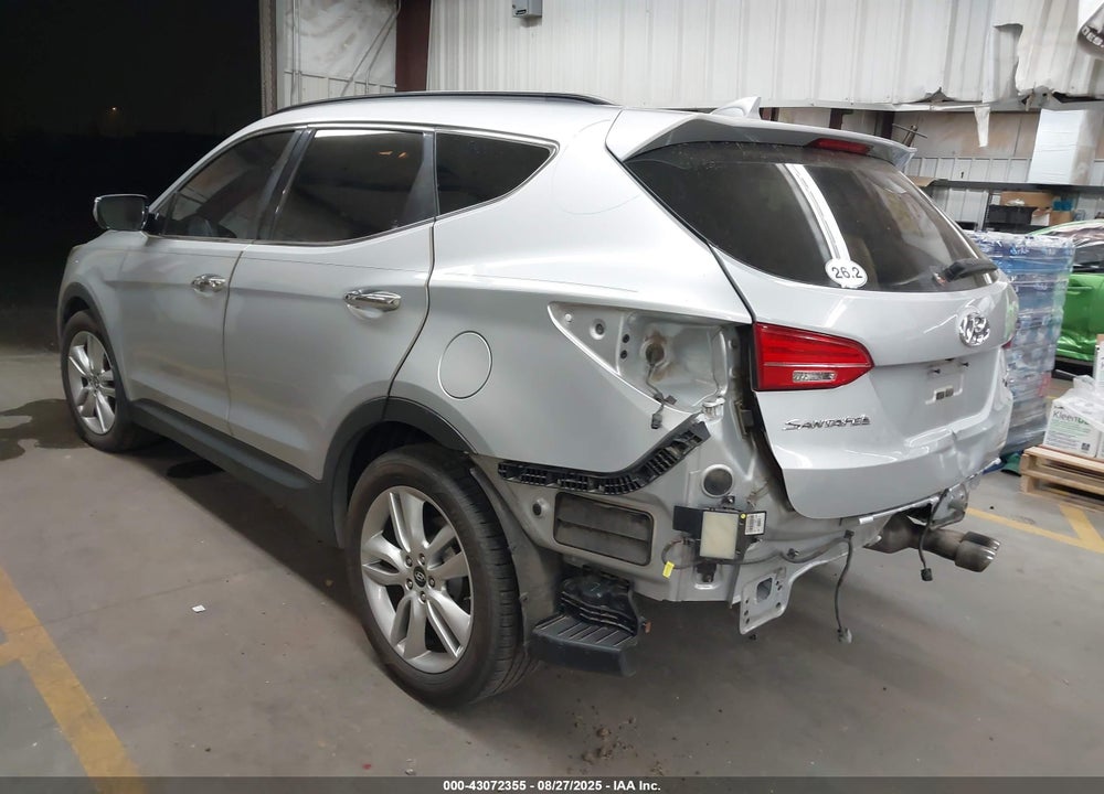 2016 HYUNDAI SANTA FE VIN: 5XYZWDLA5GG316967