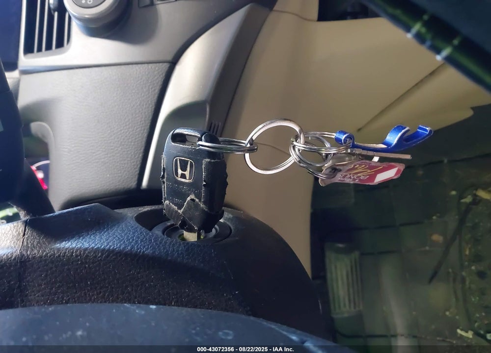 2009 HONDA ACCORD VIN: 1HGCS12719A025103