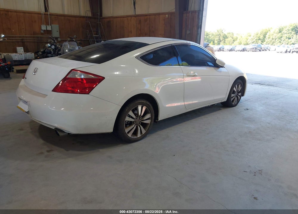 2009 HONDA ACCORD VIN: 1HGCS12719A025103