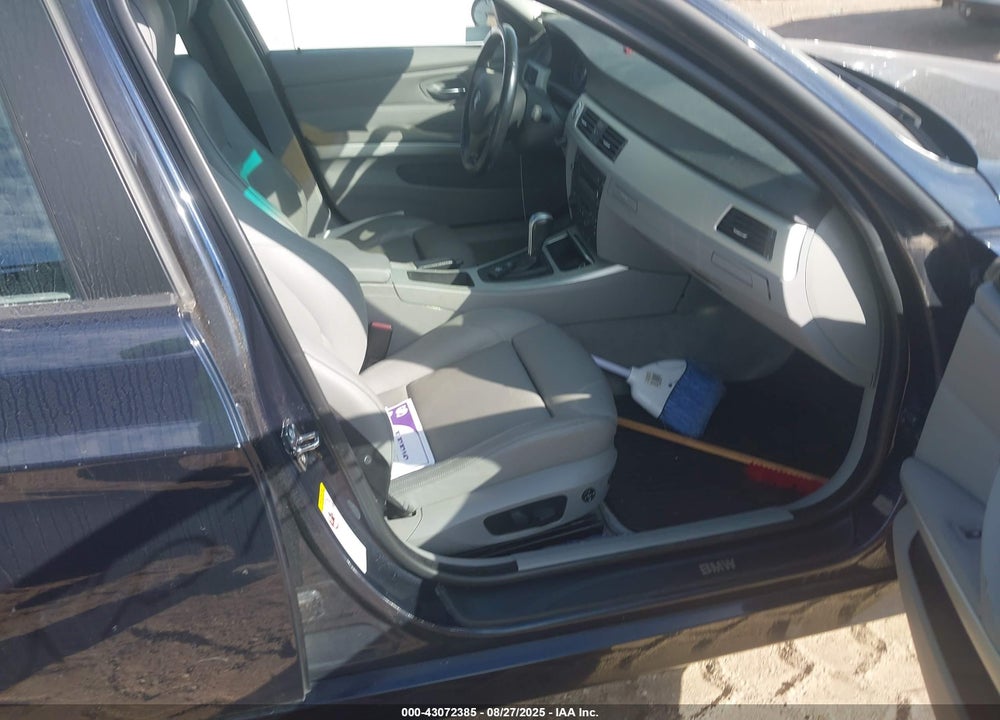 2006 BMW 325XI VIN: WBAVD13546KV06853