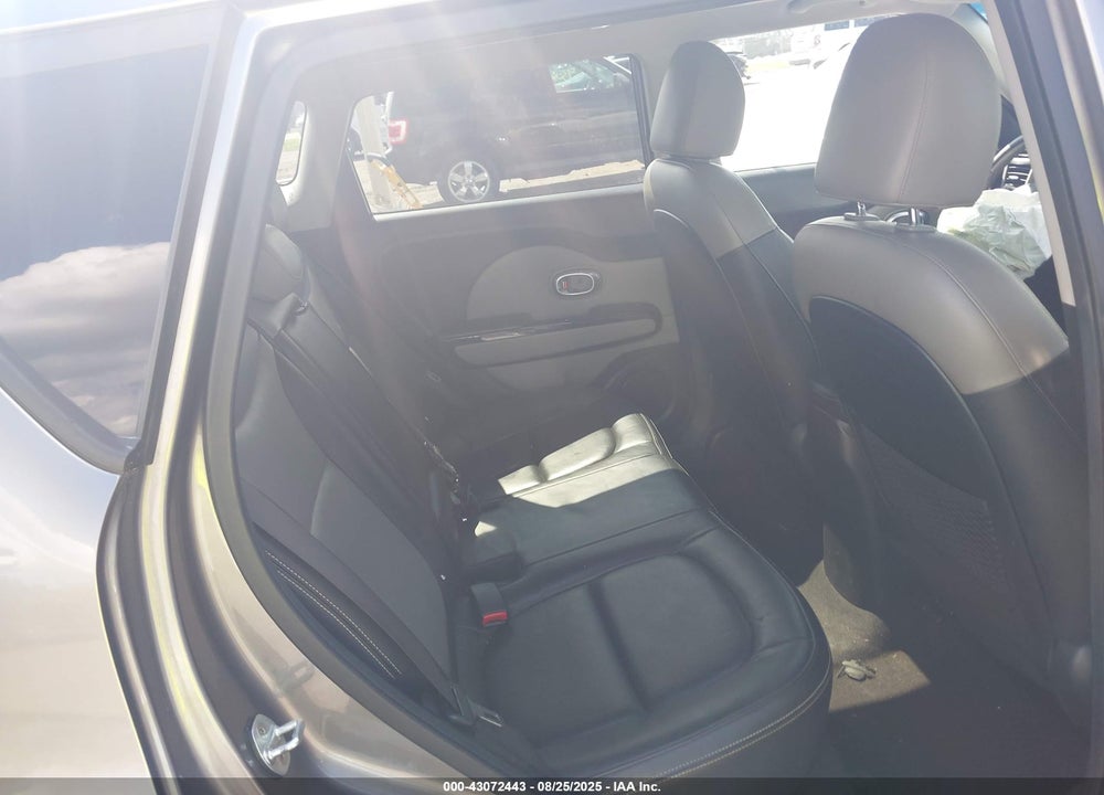 2016 KIA SOUL VIN: KNDJP3A58G7332801