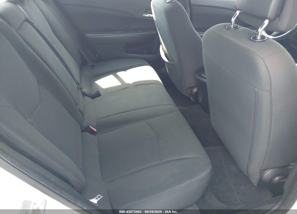 2012 CHRYSLER 200 VIN: 1C3CCBBB6CN130536