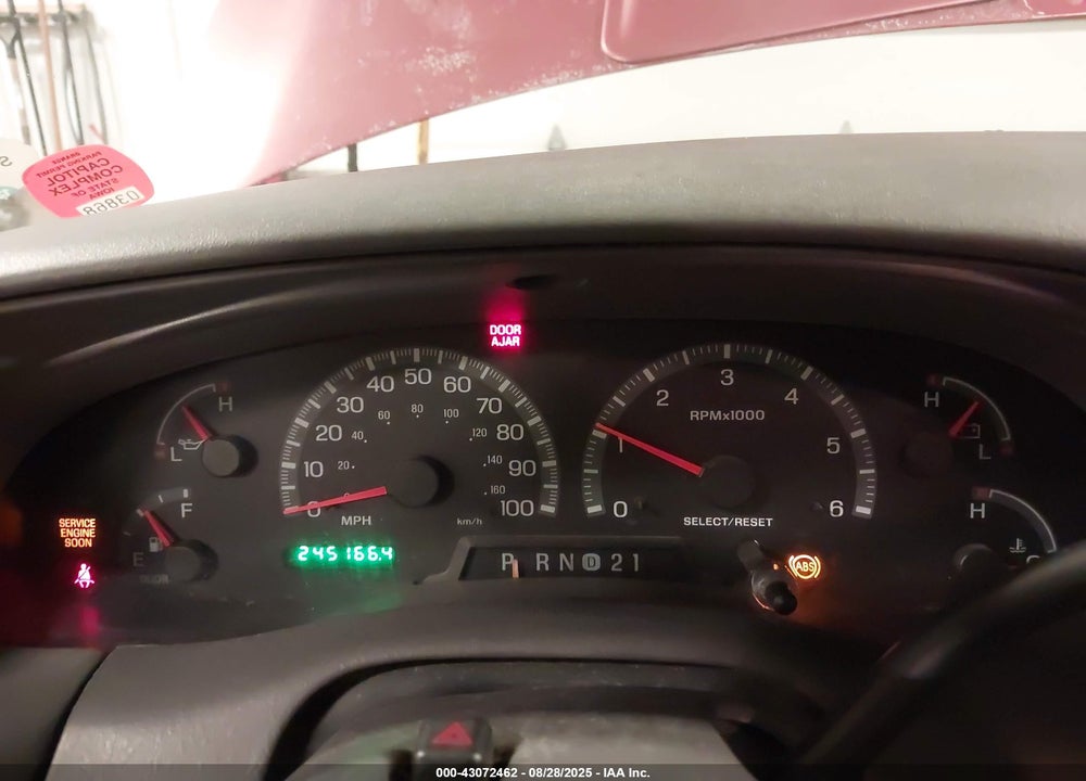 2001 FORD F-150 KING RANCH EDITION/LARIAT/XLT VIN: 1FTRW08L11KB94371