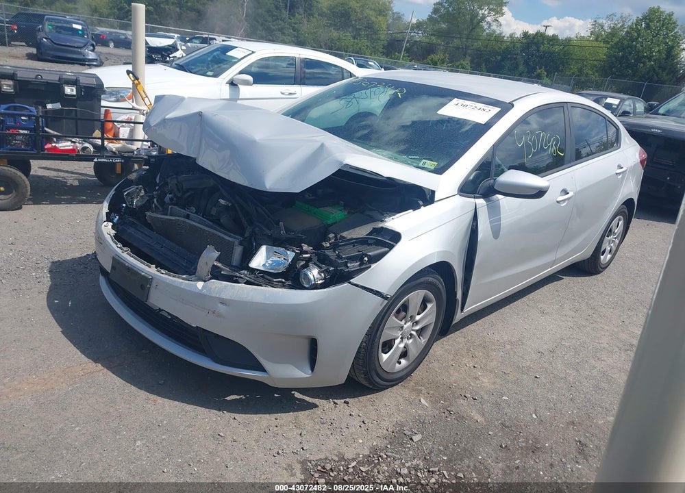 2017 KIA FORTE VIN: 3KPFK4A77HE047925