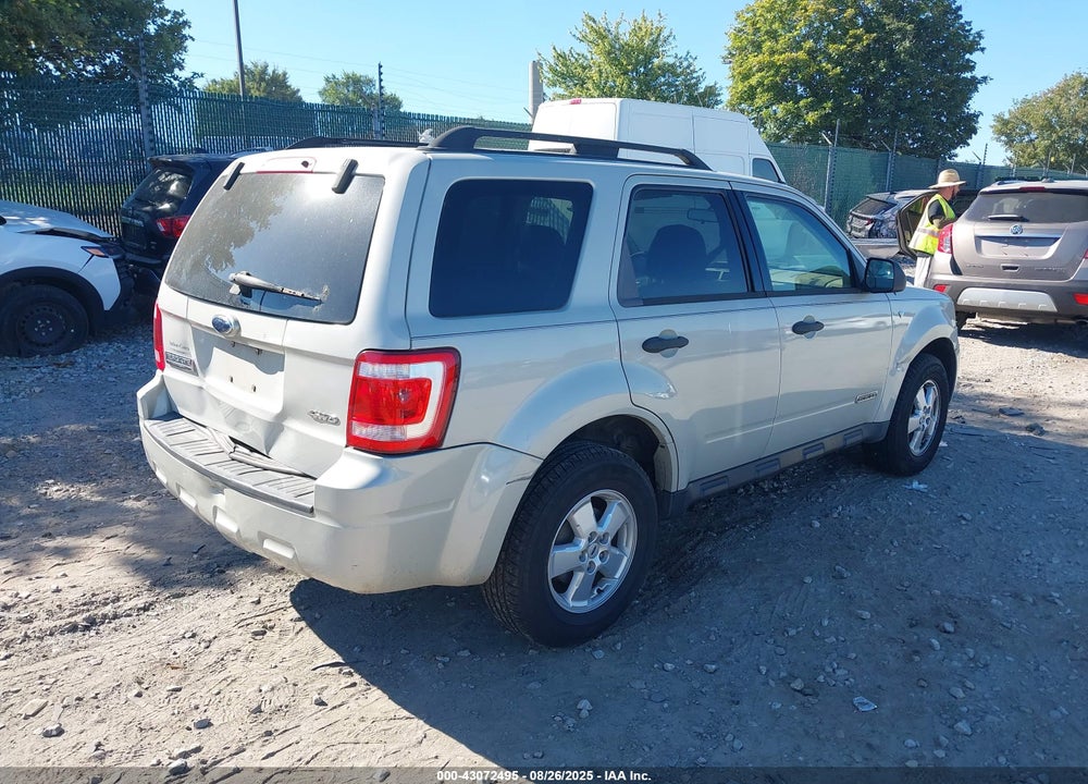 2008 FORD ESCAPE XLT VIN: 1FMCU93128KD99824