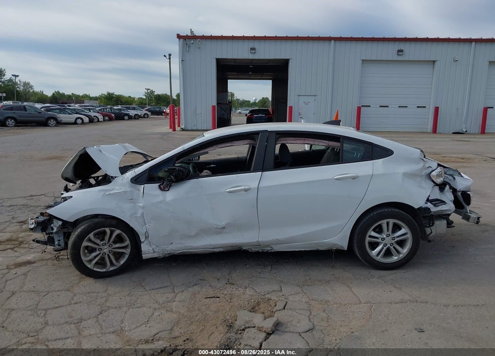 2019 CHEVROLET CRUZE VIN: 1G1BC5SM4K7135143