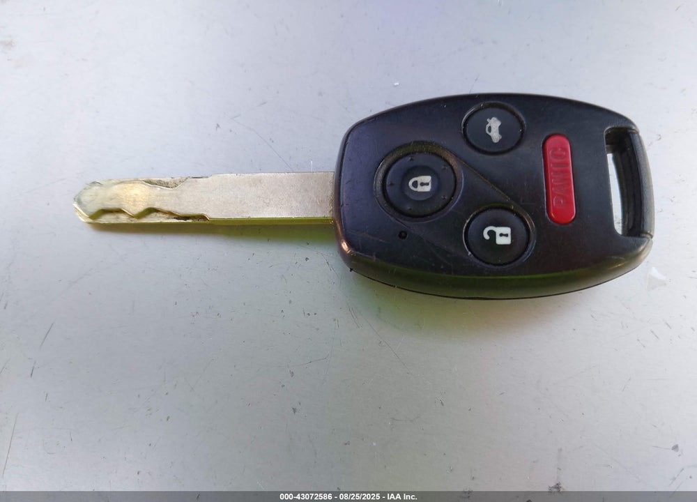 2005 HONDA ACCORD 2.4 LX VIN: 1HGCM56425A093440