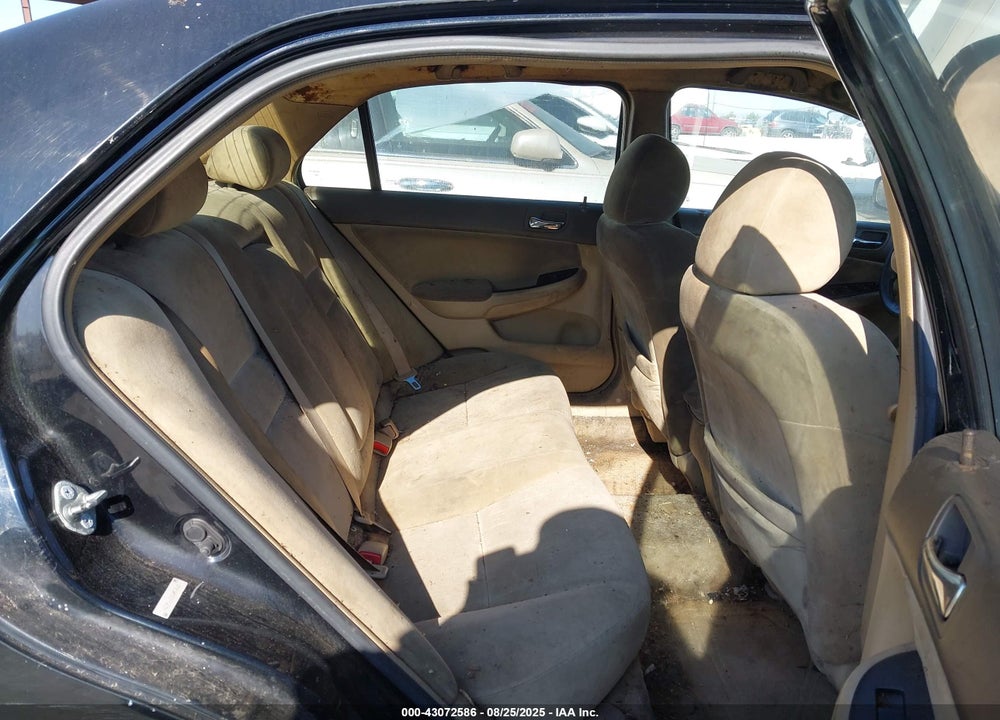 2005 HONDA ACCORD 2.4 LX VIN: 1HGCM56425A093440