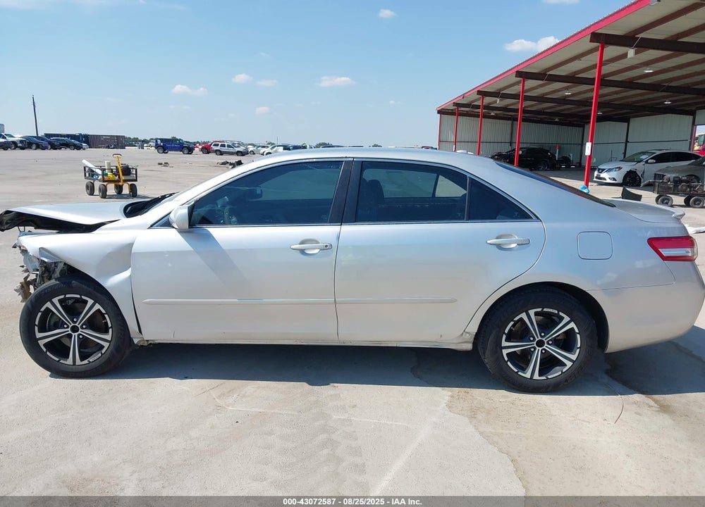 2011 TOYOTA CAMRY VIN: 4T1BF3EK1BU126183