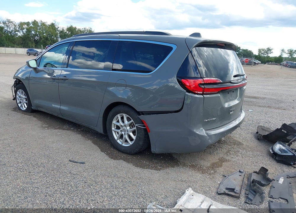 2022 CHRYSLER PACIFICA TOURING L VIN: 2C4RC1BG2NR109328