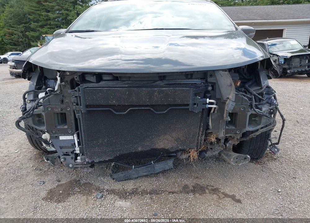 2022 CHRYSLER PACIFICA TOURING L VIN: 2C4RC1BG2NR109328