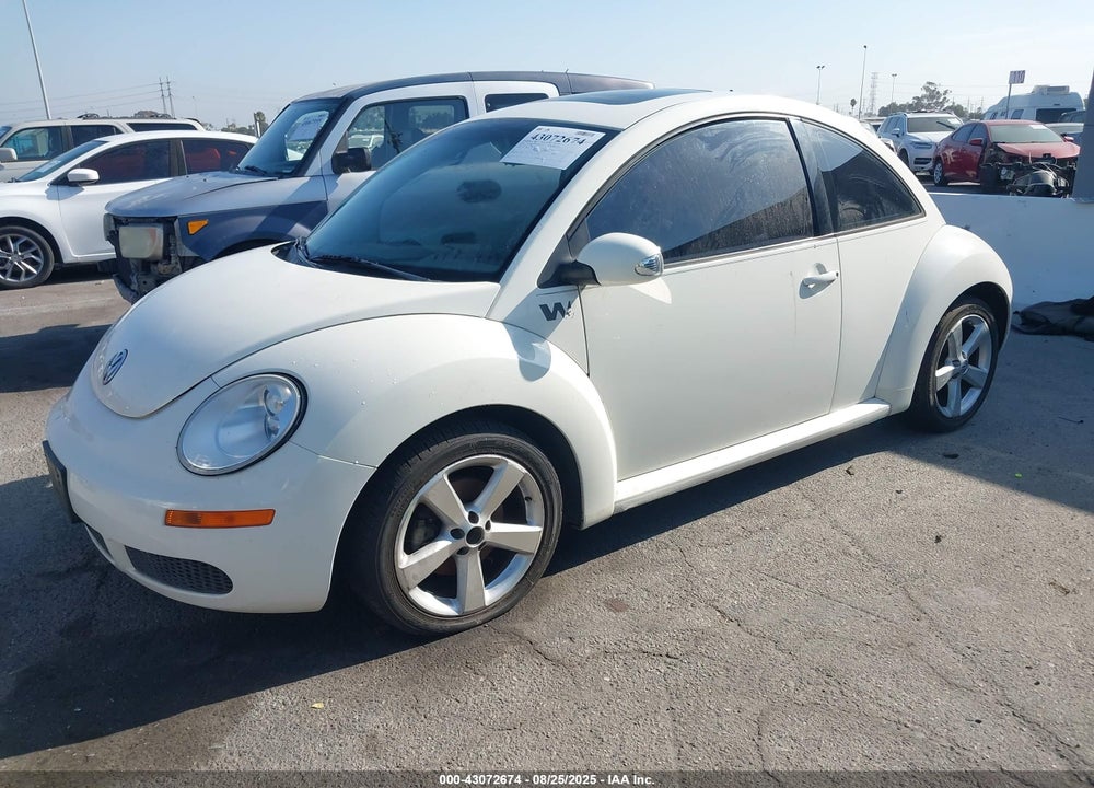 2008 VOLKSWAGEN NEW BEETLE BLACK TIE EDITION/TRIPLE WHITE VIN: 3VWFW31C38M511274
