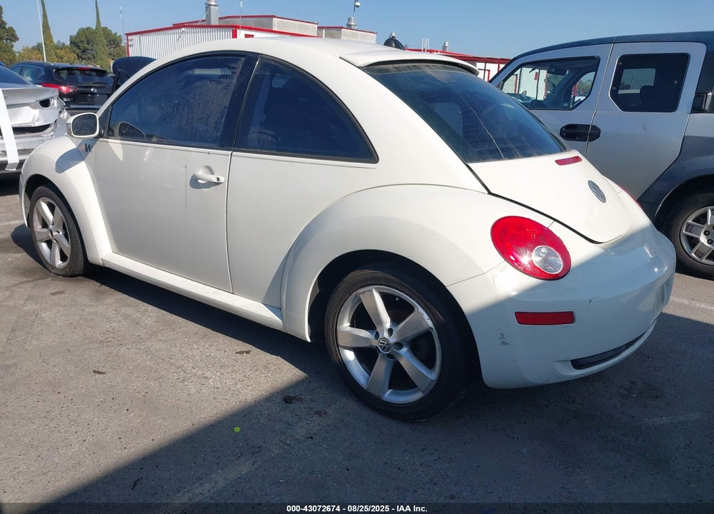 2008 VOLKSWAGEN NEW BEETLE BLACK TIE EDITION/TRIPLE WHITE VIN: 3VWFW31C38M511274