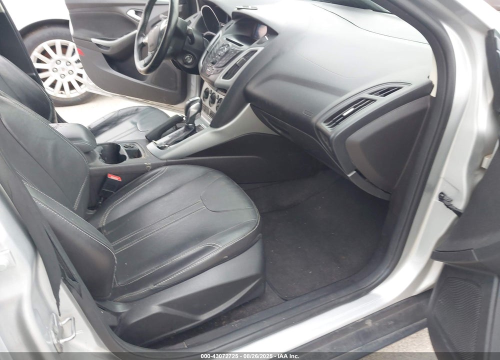 2014 FORD FOCUS SE VIN: 1FADP3F20EL195665
