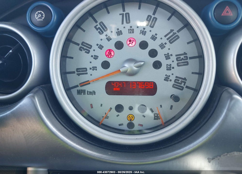 2002 MINI COOPER S VIN: WMWRE33462TD51974