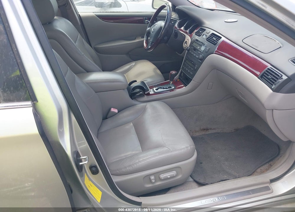 2004 LEXUS ES 330 VIN: JTHBA30G145021211