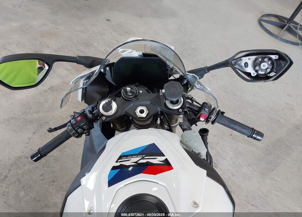2023 BMW S 1000 RR VIN: WB10E6304P6H79782