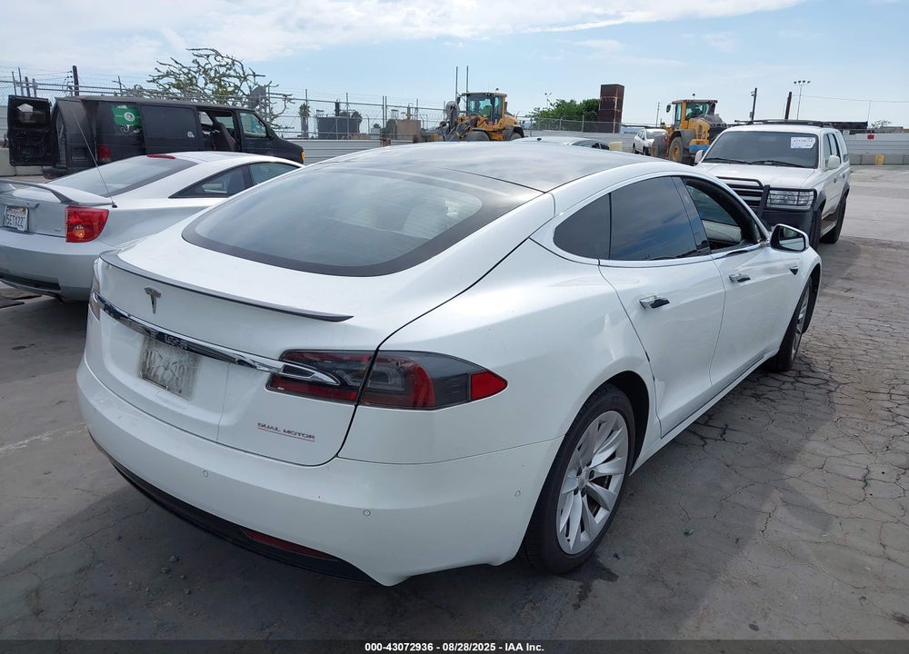 2020 TESLA MODEL S VIN: 5YJSA1E44LF364385
