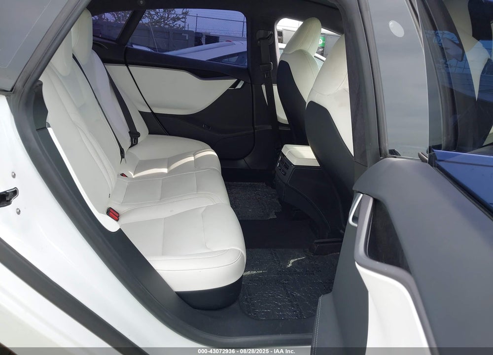 2020 TESLA MODEL S VIN: 5YJSA1E44LF364385