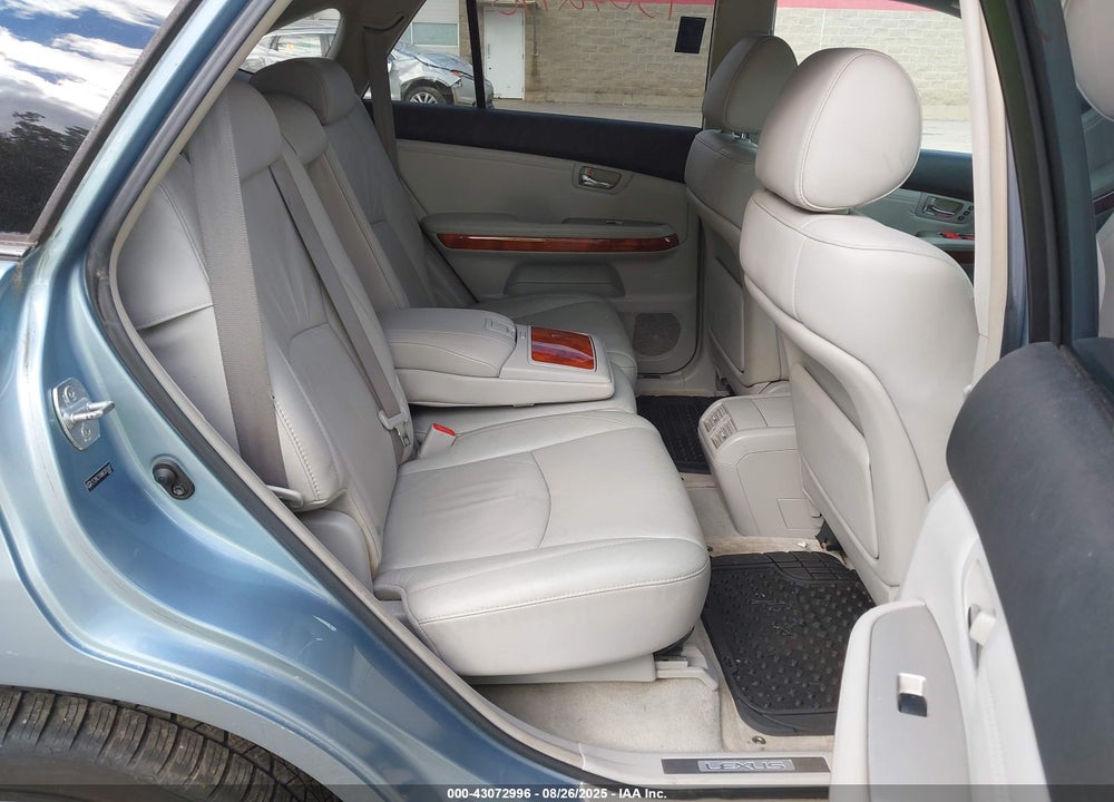 2008 LEXUS RX 350 VIN: 2T2HK31U88C055907