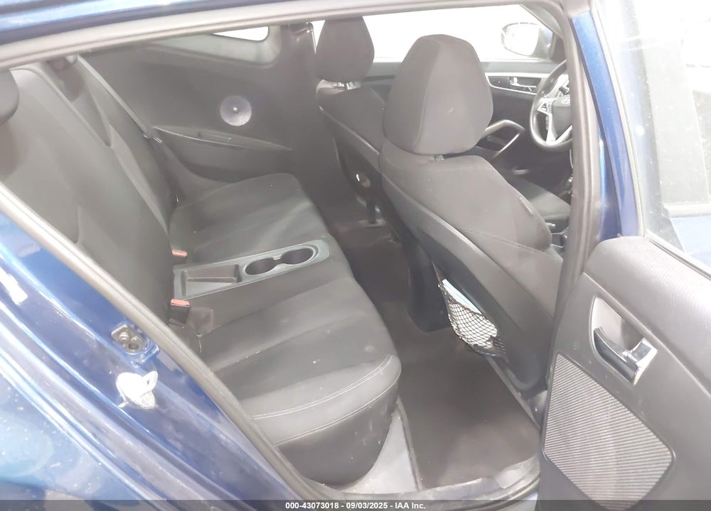 2016 HYUNDAI VELOSTER VIN: KMHTC6AD8GU266079