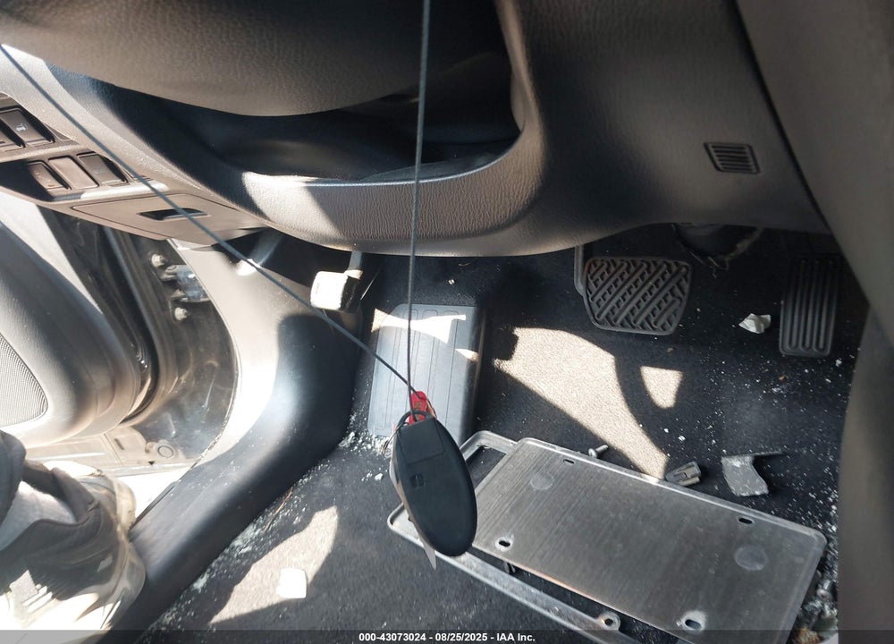 2019 NISSAN PATHFINDER SL VIN: 5N1DR2MN4KC605614