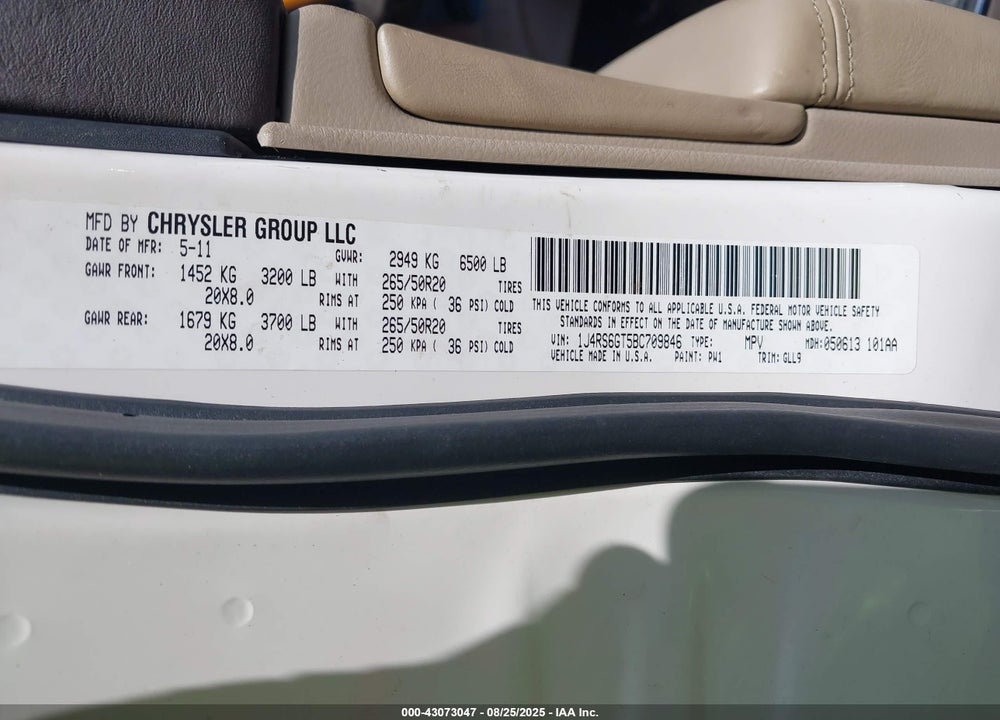 2011 JEEP GRAND CHEROKEE VIN: 1J4RS6GT5BC709846