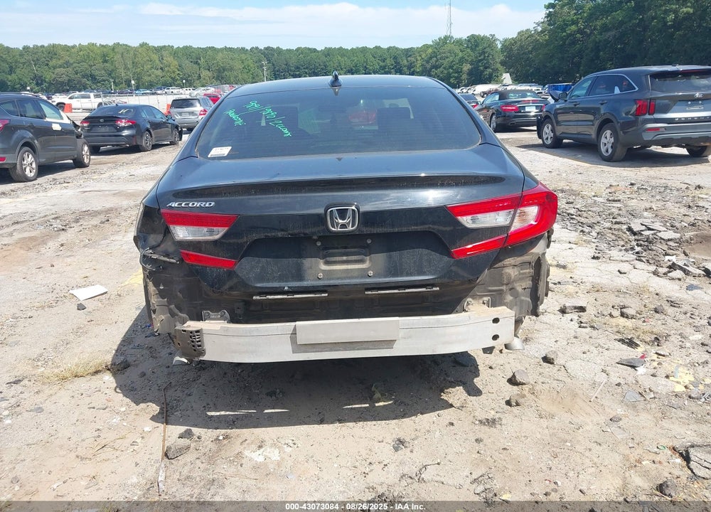 2018 HONDA ACCORD VIN: 1HGCV1F16JA005673