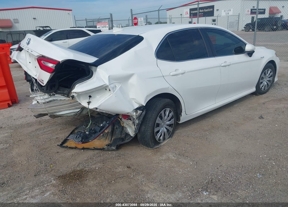 2020 TOYOTA CAMRY VIN: 4T1C31AK6LU528189