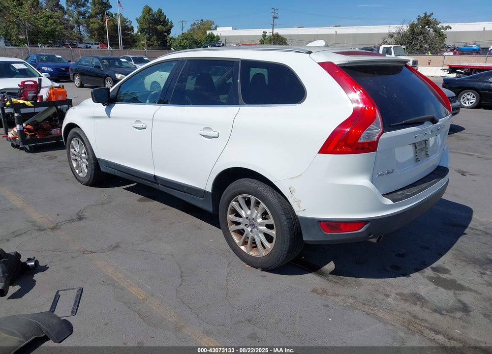 2010 VOLVO XC60 T6/T6 R-DESIGN VIN: YV4992DZXA2070836