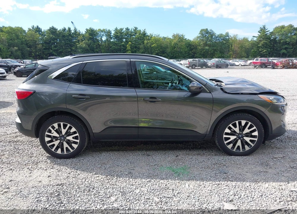2020 FORD ESCAPE VIN: 1FMCU9H98LUA04475