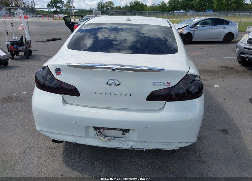 2011 INFINITI G37 VIN: JN1CV6ARXBM355626