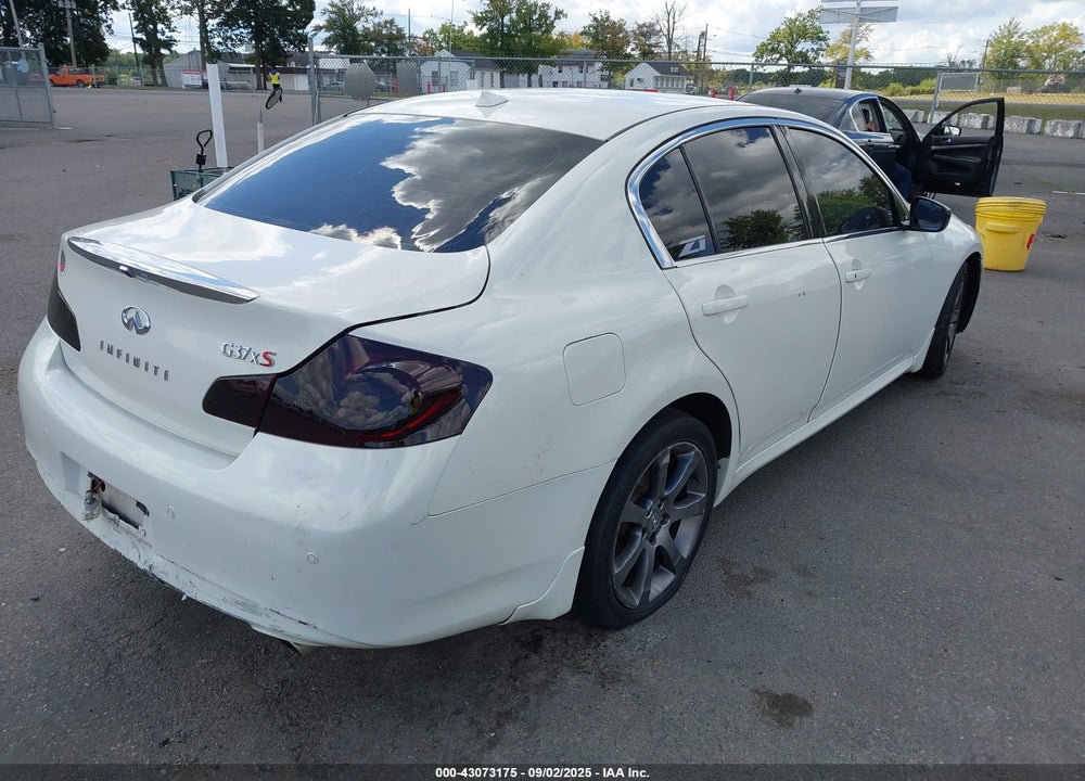 2011 INFINITI G37 VIN: JN1CV6ARXBM355626