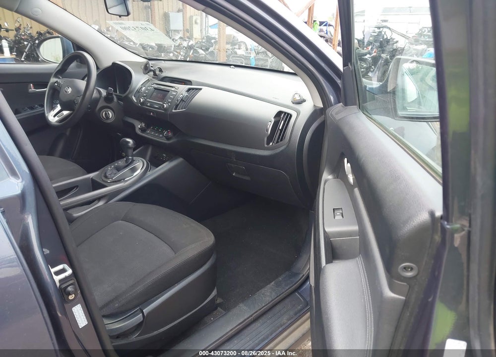 2013 KIA SPORTAGE VIN: KNDPBCA25D7444238