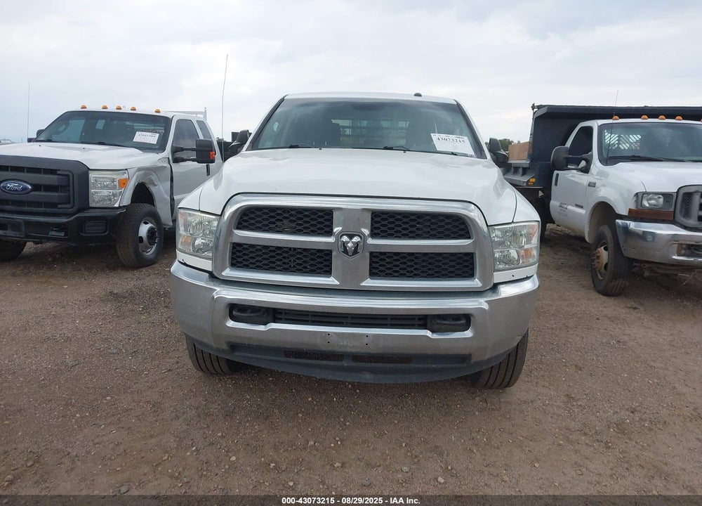 2018 RAM 2500 VIN: 3C6UR5HJ1JG338237