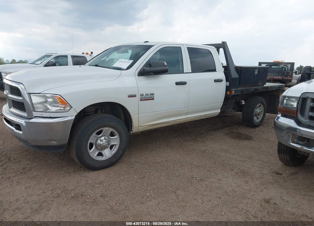 2018 RAM 2500 VIN: 3C6UR5HJ1JG338237