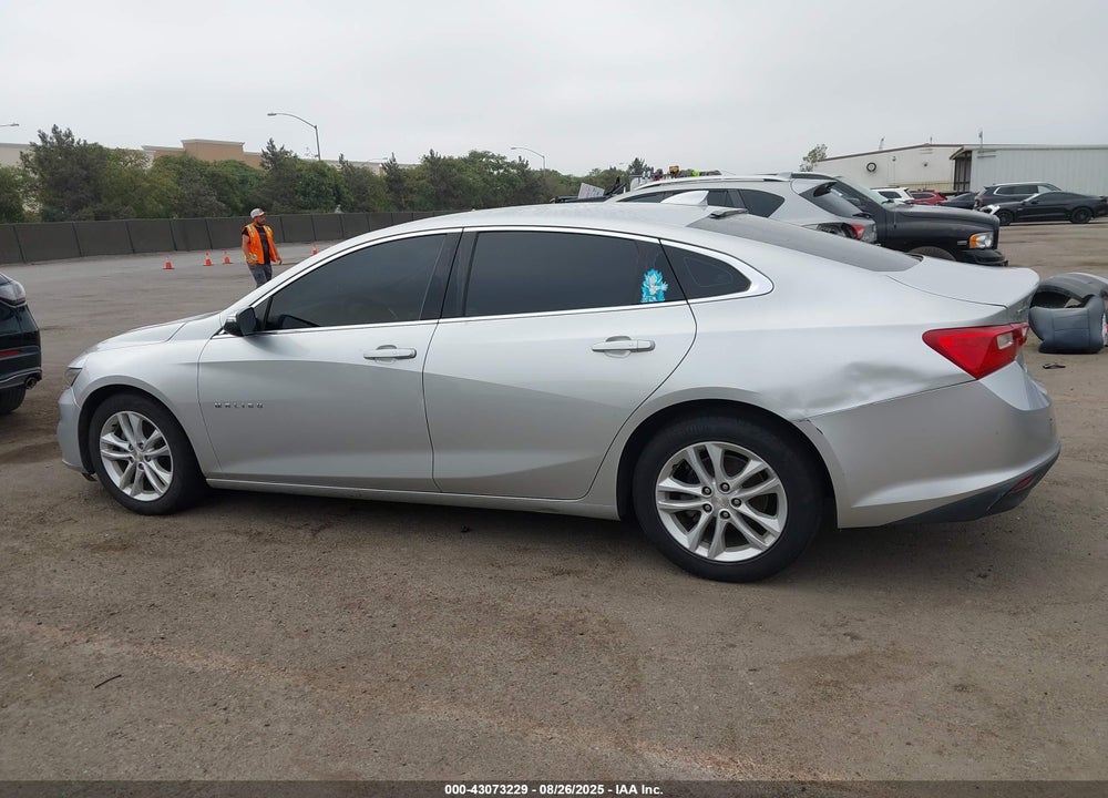 2018 CHEVROLET MALIBU LT VIN: 1G1ZD5ST9JF201175