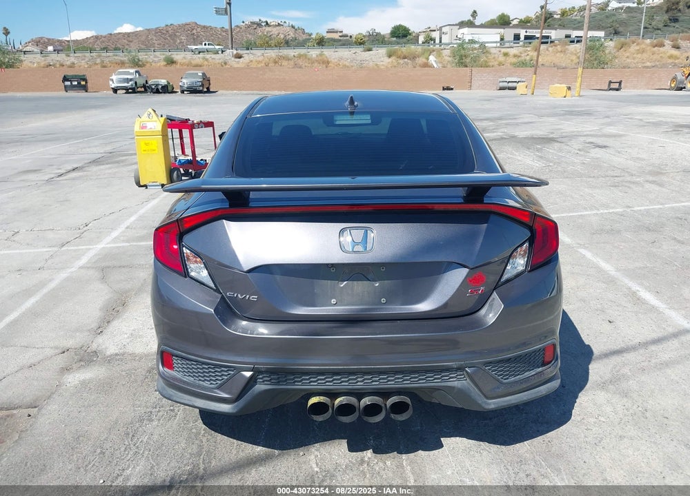 2017 HONDA CIVIC VIN: 2HGFC3A5XHH753685