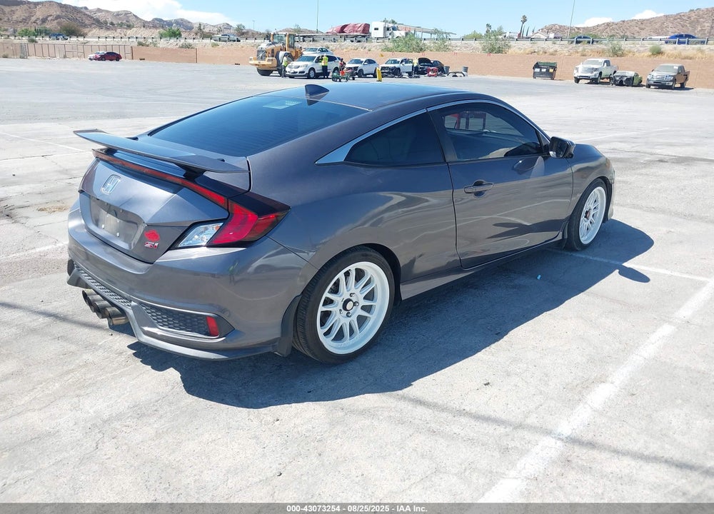 2017 HONDA CIVIC VIN: 2HGFC3A5XHH753685