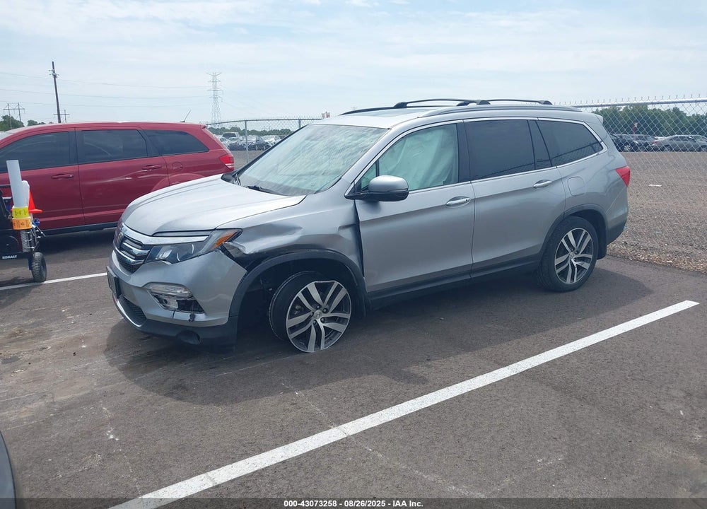 2017 HONDA PILOT VIN: 5FNYF5H90HB014074