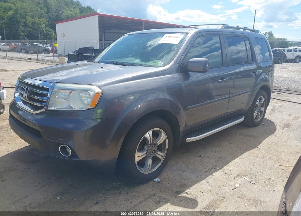 2015 HONDA PILOT VIN: 5FNYF4H32FB058869
