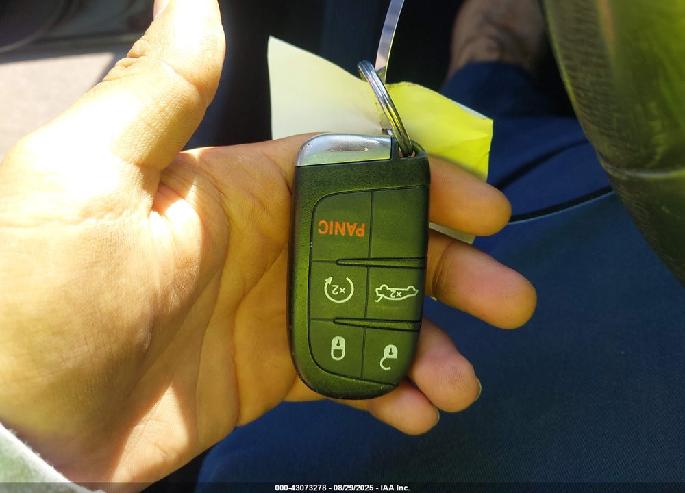 2019 CHRYSLER 300 VIN: 2C3CCAEG7KH528203