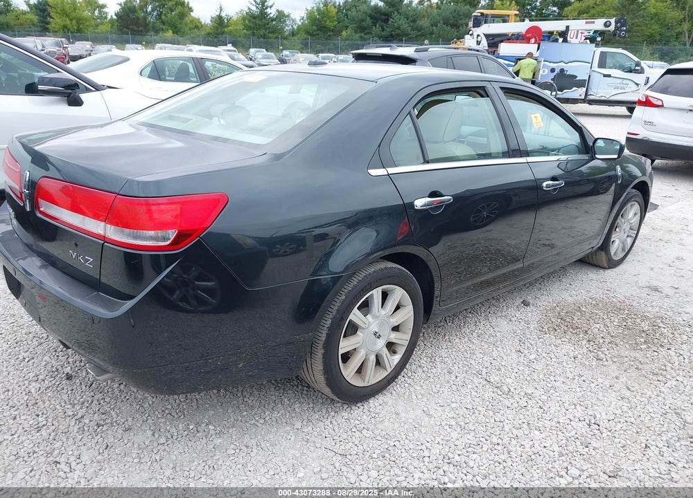 2010 LINCOLN MKZ VIN: 3LNHL2GC8AR637043