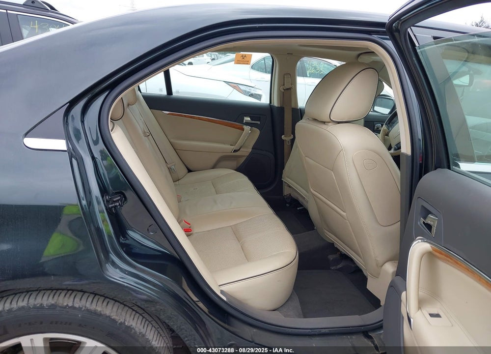 2010 LINCOLN MKZ VIN: 3LNHL2GC8AR637043