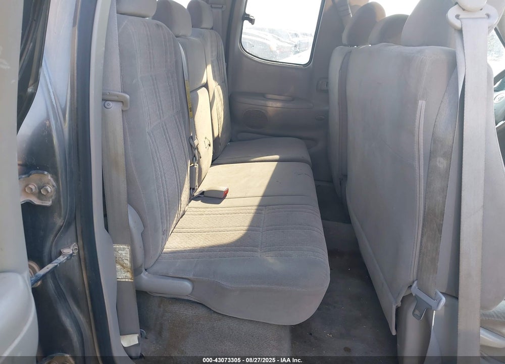 2005 TOYOTA TUNDRA SR5 V8 VIN: 5TBRT34185S466548