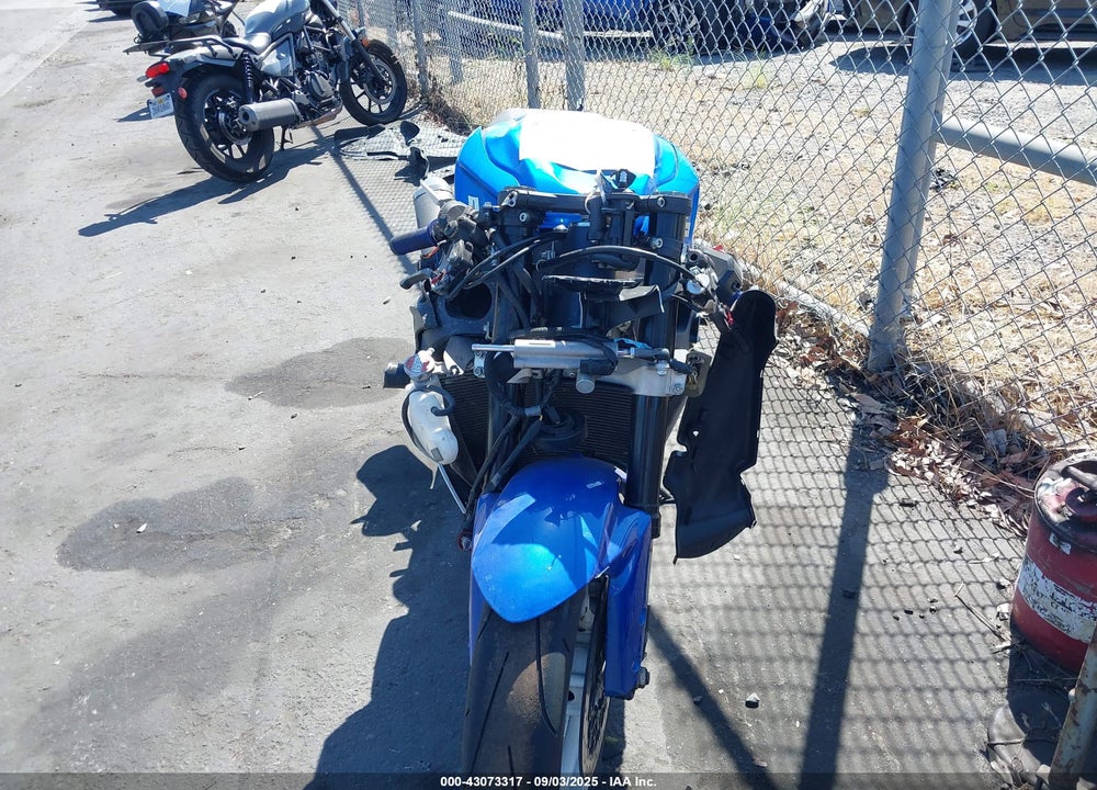 2012 SUZUKI GSX-R600 VIN: JS1GN7FA1C2101172