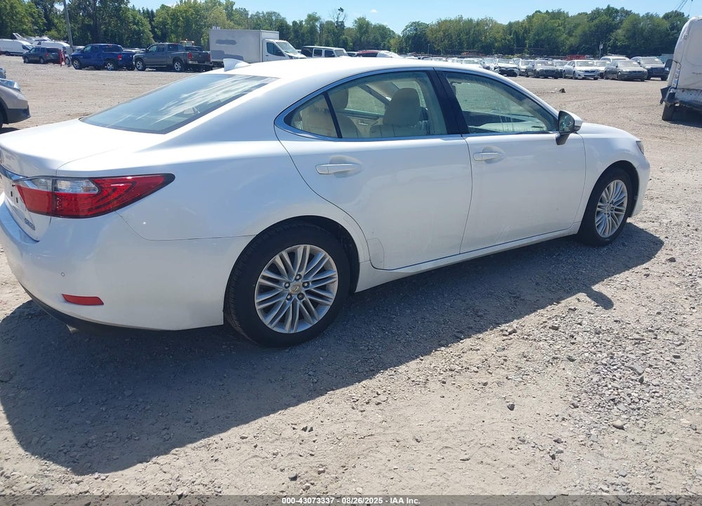 2015 LEXUS ES 350 VIN: JTHBK1GG6F2202543