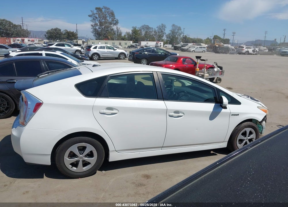 2013 TOYOTA PRIUS VIN: JTDKN3DU4D5681023
