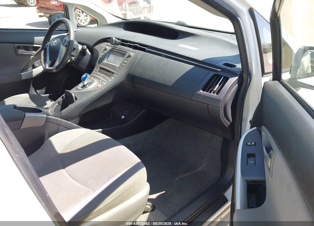 2013 TOYOTA PRIUS VIN: JTDKN3DU4D5681023