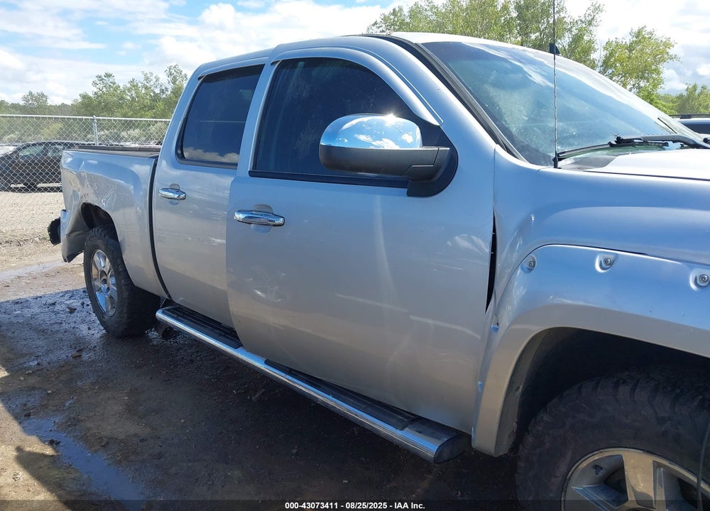 2013 CHEVROLET SILVERADO 1500 VIN: 3GCPKTE70DG352111